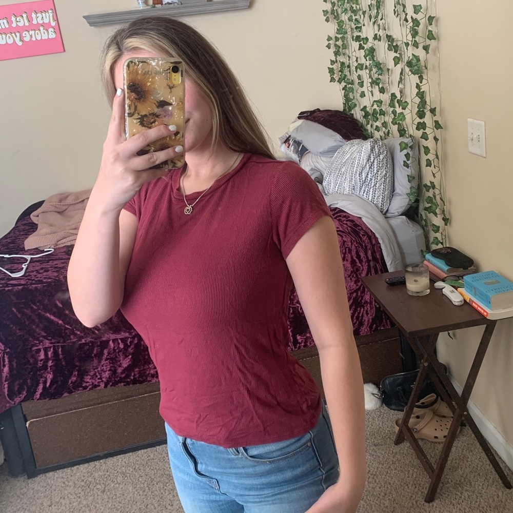 american eagle ribbed tee maroon